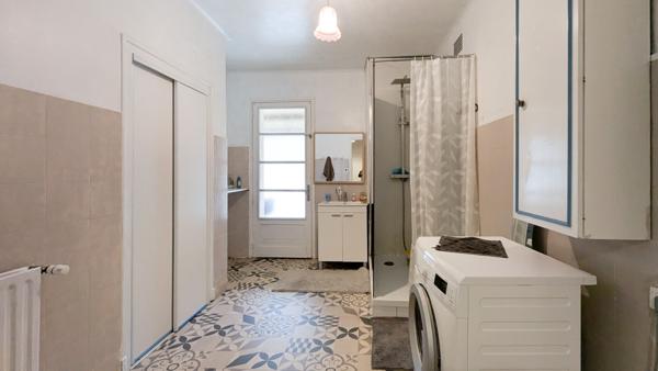 A VENDRE - Ensemble de deux logement de 255m² proche des commodités