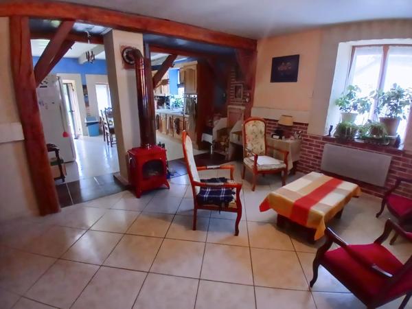 Maison et son studio avec terrain constructible