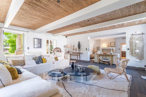 Eysines, Demeure de caractère 305m², inspirée par l'art de vivre méditerranéen