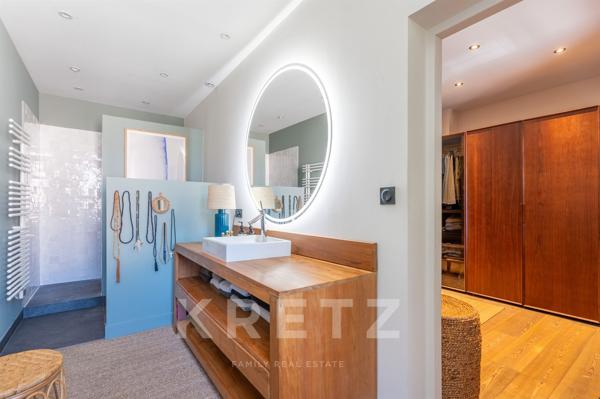 Eysines, Demeure de caractère 305m², inspirée par l'art de vivre méditerranéen