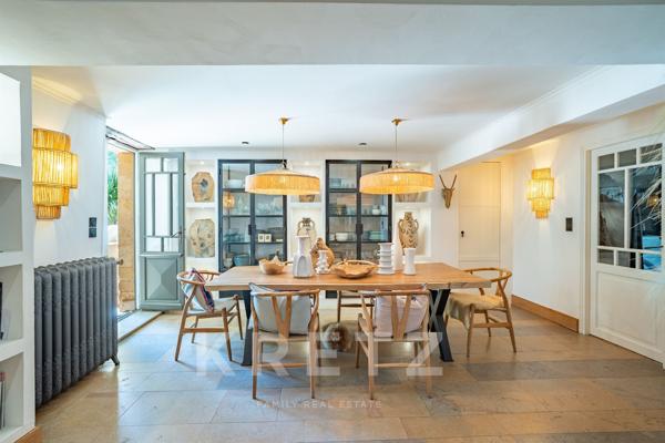 Eysines, Demeure de caractère 305m², inspirée par l'art de vivre méditerranéen