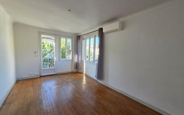 Appartement à vendre    2 pièces • 47 m2 Albi