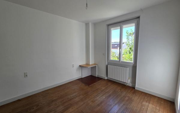 Appartement à vendre    2 pièces • 47 m2 Albi