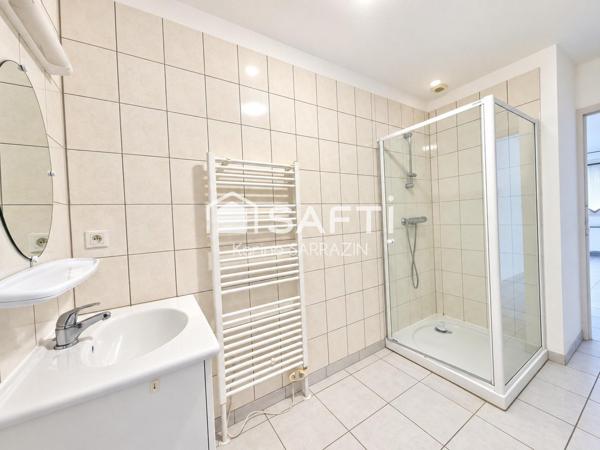 T3 lumineux de 72m² en centre ville d'Avranches