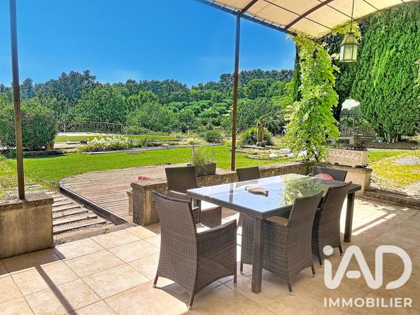 Maison à vendre 11 pièces 370 m² Cadenet