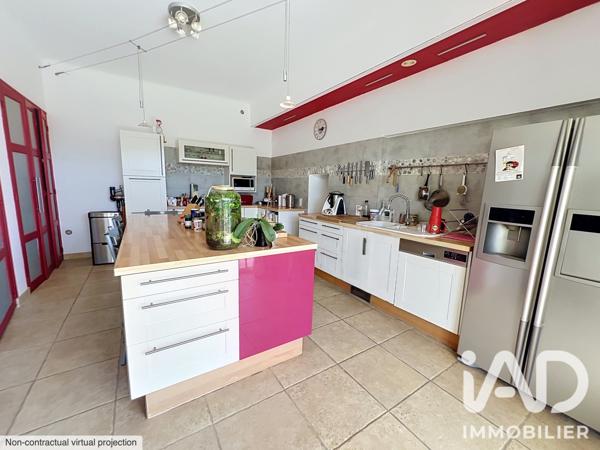 Maison à vendre 11 pièces 370 m² Cadenet