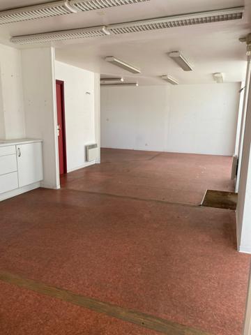 Immeuble à rénover – Usage commercial – Centre-bourg de Châteauneuf-d’Ille-et-Vilaine