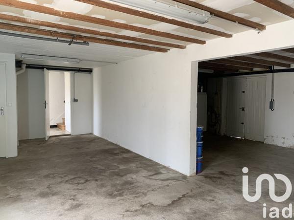 Maison 4 pièces de 76 m² à Gond-Pontouvre (16160)