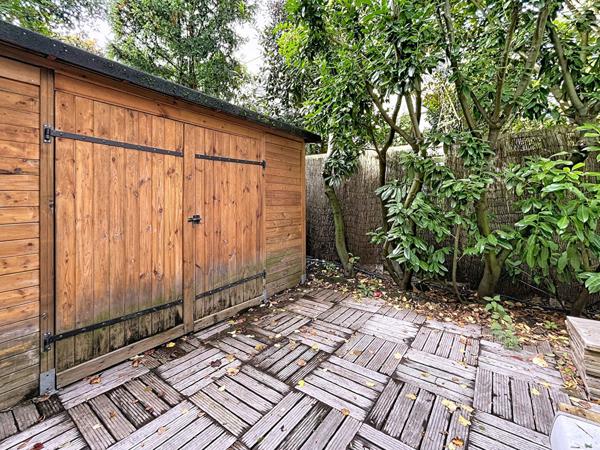 Bureau Suresnes 5 pièce(s) 230 m2