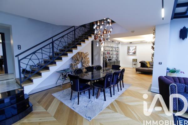 Maison à vendre 9 pièces 434 m² Saint-Brice-sous-Forêt