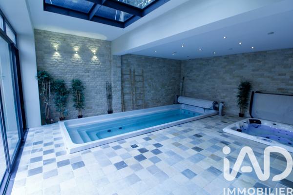 Maison à vendre 9 pièces 434 m² Saint-Brice-sous-Forêt