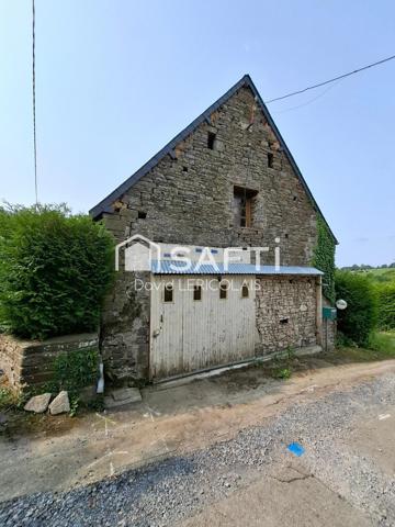 TRES GRANDE LONGERE EN PIERRES