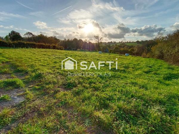 TRES GRANDE LONGERE EN PIERRES