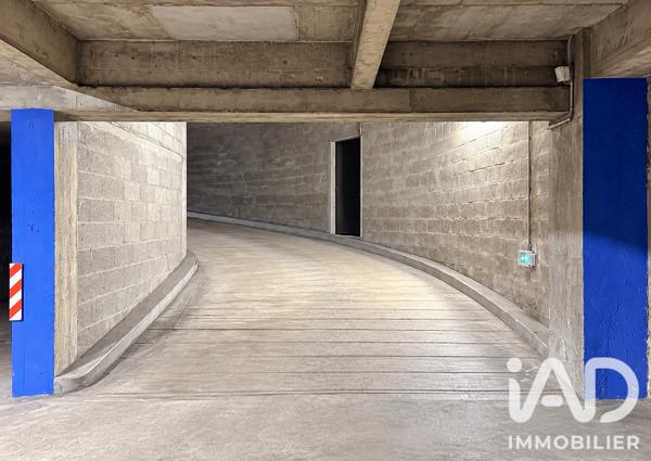 Parking à vendre 20 m² Paris 8