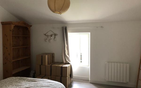 Maison à louer    4 pièces •  Échillais