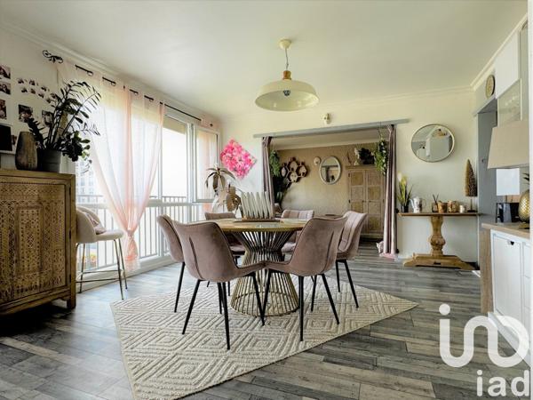 Appartement 4 pièces de 113 m² à Maromme (76150)