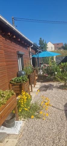 MAISON DE CHARME RENOVEE DE 105 M² HABITABLE AVEC ABRI DE JARDIN SUR 350 M² DE TERRAIN CLOS AU CALME Beauvais (60000)