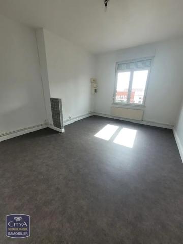 Appartement à louer 2 pièces 51.02m² Maubeuge (59600)