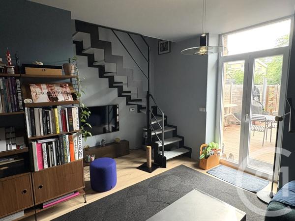 Appartement F4 à vendre  4 pièces - 87,73 m 2   BESANCON  - 25