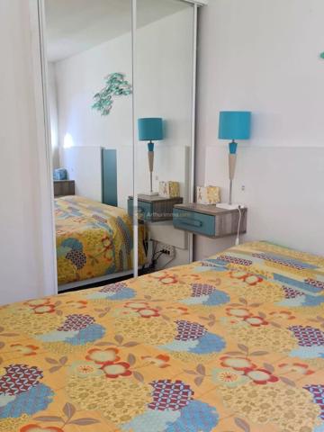 Vente                                                      Terrain
                        
                                         442 m2                     à Fréjus