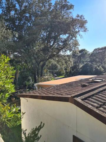 Vente                                                      Terrain
                        
                                         442 m2                     à Fréjus