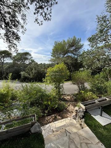 Vente Terrain 442 m2 à Fréjus