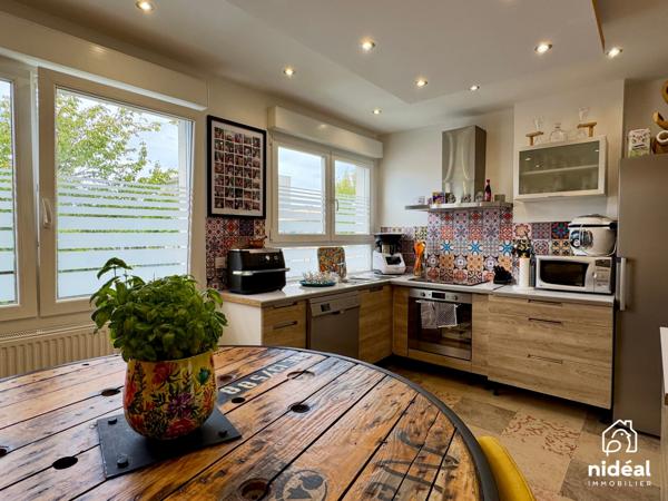 Belle maison rénovée à l'agencement original