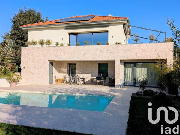 Maison à vendre 7 pièces 229 m² Saint-Didier-au-Mont-d'Or