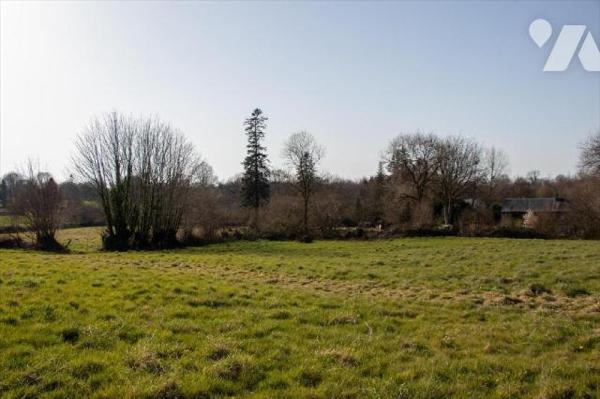 Terrain à bâtir à Servigny - Gouville sur Mer 
Surface de 2 183 m². 
Raccordements à prévoir po...