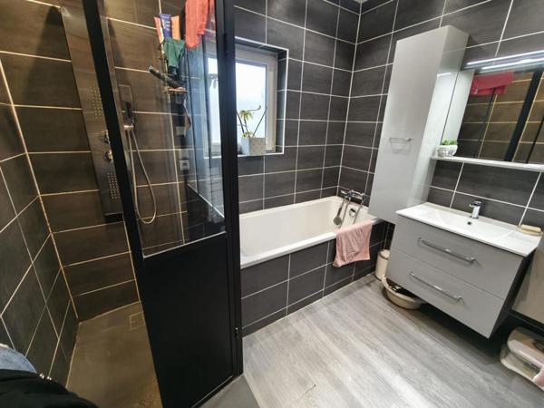 Longère de caractère -130m2 - Laons(28270)