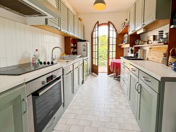 Maison Ensues La Redonne 6 pièce(s) 180 m2