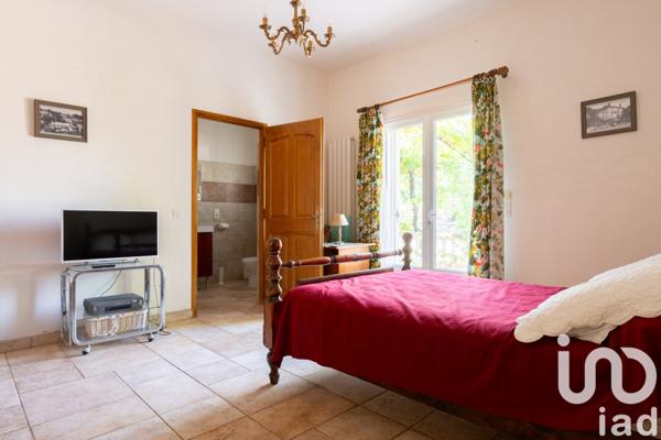 Maison à vendre 6 pièces 268 m² Solliès-Pont