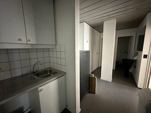 BUREAUX à LOUER de 193 m²