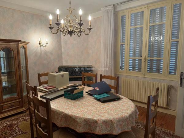 Vente Maison 7 pièces 135 m2 à Saint-Benoît-de-Carmaux