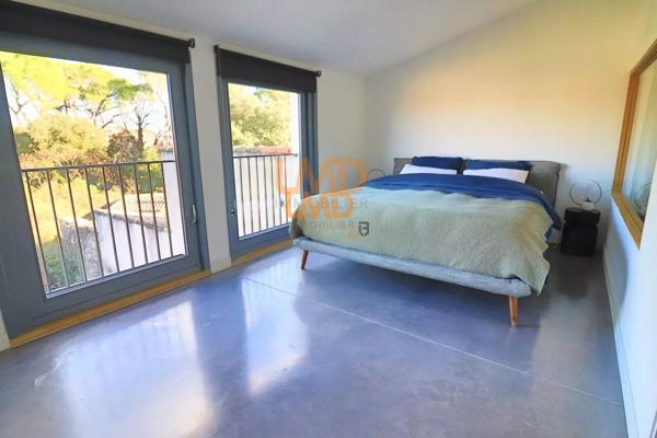 Saint Maximin: Maison récente 190m2 en centre ville