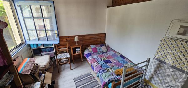 Charmante maison de village sur grand jardin clos