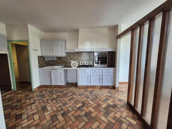 Maison de bourg - Fort potentiel - 3 ch