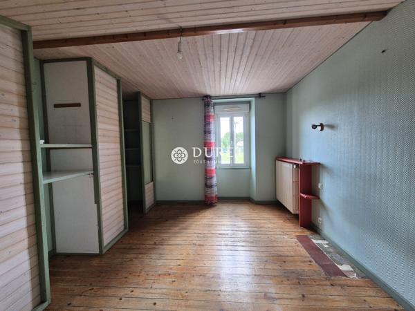 Maison de bourg - Fort potentiel - 3 ch