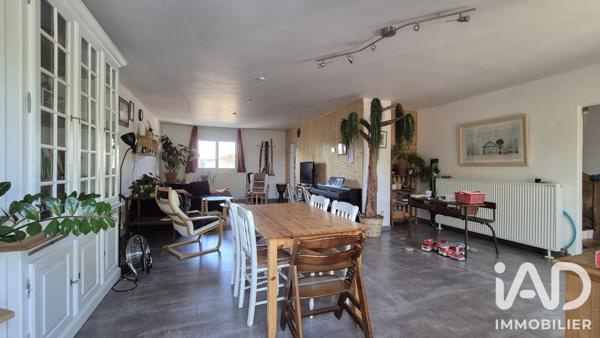 Maison à vendre 7 pièces 170,72 m² Criquebeuf-sur-Seine