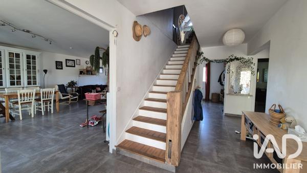 Maison à vendre 7 pièces 170,72 m² Criquebeuf-sur-Seine