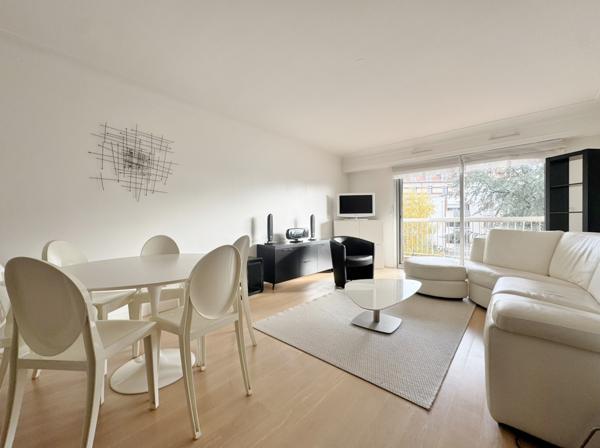 Appartement  3 pièce(s)  2 chambre(s)  83.26 m²