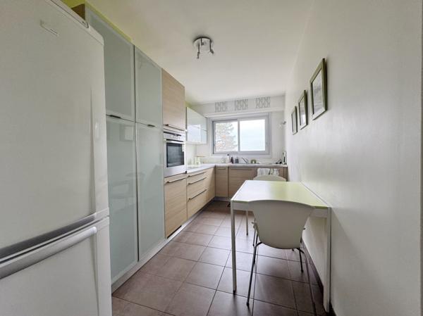 Appartement  3 pièce(s)  2 chambre(s)  83.26 m²