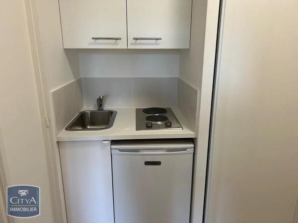 Appartement à louer 1 pièce 18m²