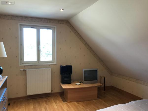 Maison à louer à Chassenard dans l'Allier (03510), ref : M-E-LOC