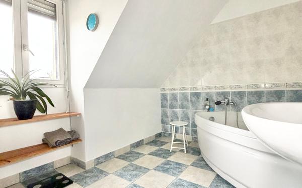 Maison à vendre    5 pièces • 169 m2 Chartres