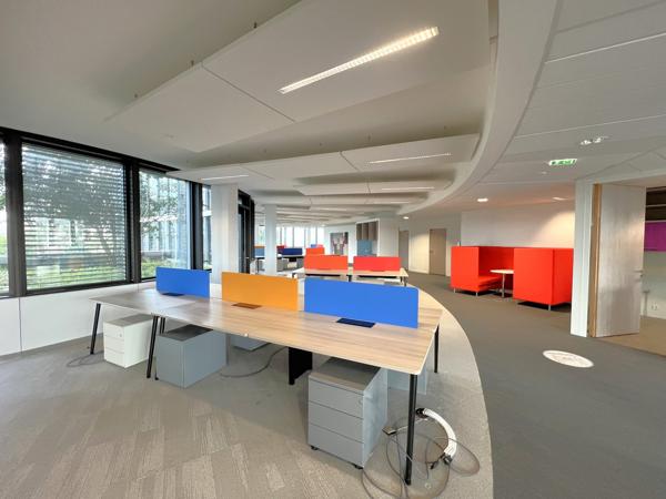 Bureaux à louer à Rueil-Malmaison immeuble énergie positive proche RER A