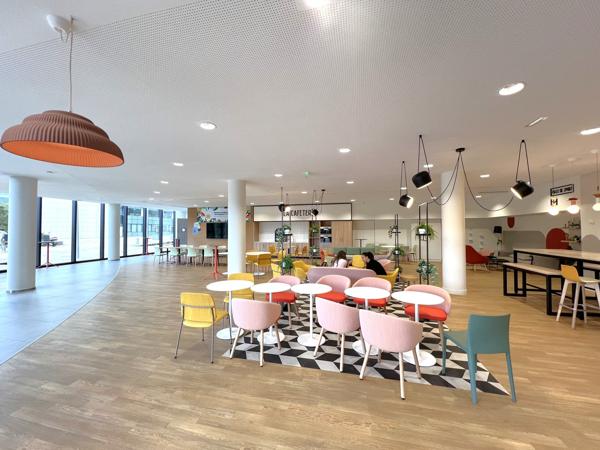Bureaux à louer à Rueil-Malmaison immeuble énergie positive proche RER A