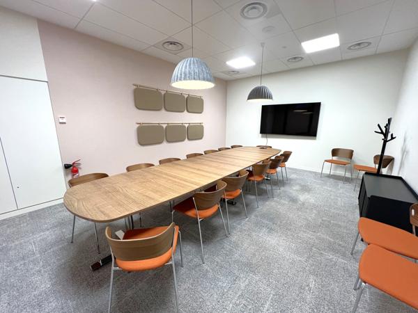 Bureaux à louer à Rueil-Malmaison immeuble énergie positive proche RER A