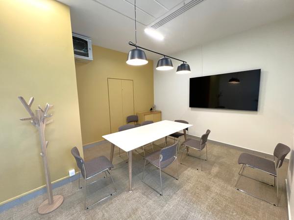 Bureaux à louer à Rueil-Malmaison immeuble énergie positive proche RER A