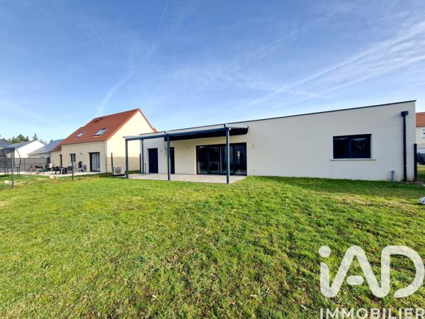 Maison à vendre 5 pièces 120 m² Châteauneuf-sur-Loire